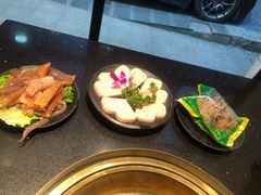 -渝宗老灶火锅(巴国城店)