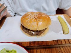 老泰泰汉堡-悠航SLOWBOAT(三里屯店)