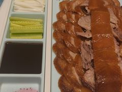 -海派美食·家宴海鲜青岛菜·石锅鲽鱼头(东方城店)