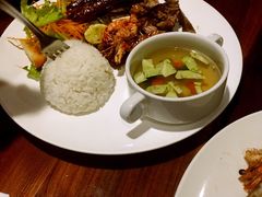 -Pundi Pundi Restaurant