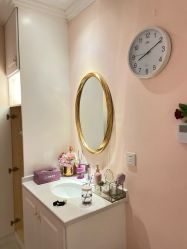 -蕾蕾美颜美容美体