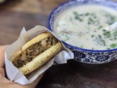 -穆得·老周家牛肉烧饼(普利街店)
