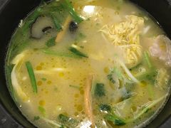妈妈过桥米线-妈妈故事米线(市府恒隆店)