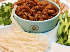 京酱肉丝-合合春饼·酱骨·东北菜(潘家园店)