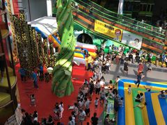 -蒙特利亲子乐园