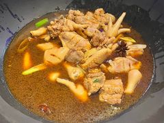 -咱屯子铁锅炖直营店(保利店)