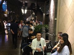 等位区-巴厘龙虾·榜首油焖大虾(音乐学院·沿江酒馆店)