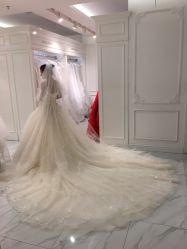 点击看大图 -GRACE KELLY婚纱与礼服(北京店)
