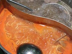 -左庭右院鲜牛肉火锅(浦江欢乐颂店)