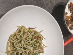 -鸽子侯·家宴·平价海鲜(绿地店)