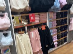 -优衣库(广州番禺万达广场店)