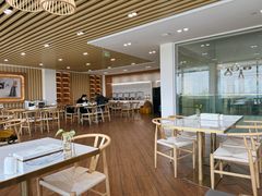 -上海宝宁宝马4S店