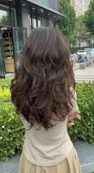 -IU潮牌·SALON