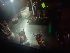 -简奥斯汀·赫本酒吧