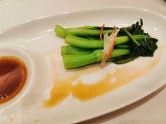 -上海虹桥君丽假日酒店(娄山关路地铁站店)