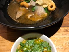 麻酱小料-万记麻辣烫国展总店