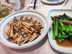 -王府井酒店(金桥港湾店)