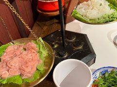 -哥老官重庆美蛙鱼头(日月光店)