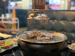 猪梅肉-燚青春泥炉烤肉(东泰店)