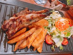 -I HOLIC艾豪丽披萨(KKone店)