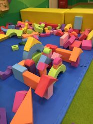 -莫莉幻想儿童乐园(武汉保利广场店)