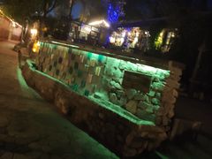 -百里峡七彩艺术小镇