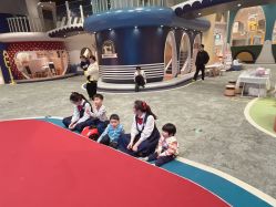 -奈尔宝家庭中心·亲子餐厅(鄞州万达店)