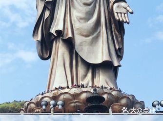 商业氛围过浓 装饰虽说华丽 但感觉过于用力