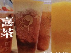 -喜茶(杭州滨江宝龙店)