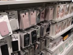 -名创优品(广东省广州琶洲保利广场店)