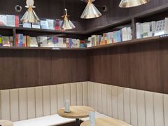 -钟书阁(群光广场店)
