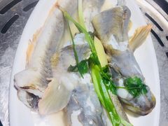 -三个渔夫·蒸汽海鲜(小白楼店)