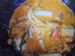 -小蛮椒麻辣烫·麻辣拌(青浦宝龙店)