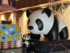 -熊猫一间店欧式奶茶铺