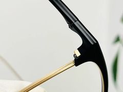 -目艮眼镜SHOWROOM(品牌集合店)