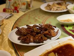 招牌烤乳鸽-石岐佬中山菜馆(张溪店)