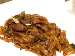 干炒牛河-稻香酒家·34年老字号·港式粤菜(汉街店)