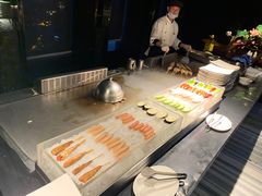 自助取餐区-唐拉雅秀酒店-西锦汇空中BBQ·思创餐厅