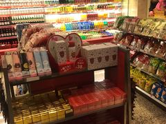 -好乐迪(张扬路八佰伴店)