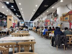 大堂-江城燕子大排档(江汉路步行街店)