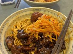 -梅溪·小伙子干挑面(安吉总店)