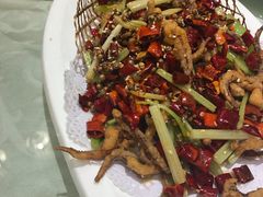 -老六饭店(翠通路店)