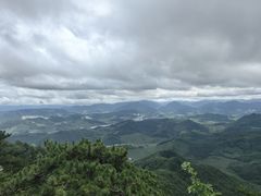 -九鼎铁刹山风景区
