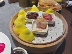 -吴越荣记苏州菜·松鼠桂鱼100%活鱼现做(斜塘老街店)