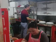 -建国蚵煎蚵面