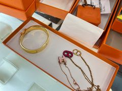 -沐渔二手奢侈品黄金手表包包回收·中古店(广州塔店)