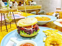 -ZING COFFEE 镜咖啡