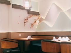 -小桃红·东北菜·春饼烤鸭(南阳湖街店)