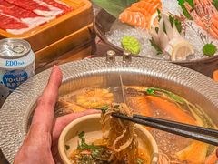 -牛YO寿喜烧·铁板烧和牛火锅自助(市府恒隆店)