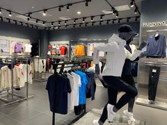 -迪桑特DESCENTE(青岛山东路万象城店)